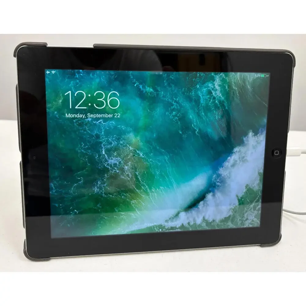 Apple iPad (4th Gen) 32GB Wi-Fi - Silver (MD511LL/A) *Please Read*